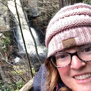 Meet your Posher, Carrie